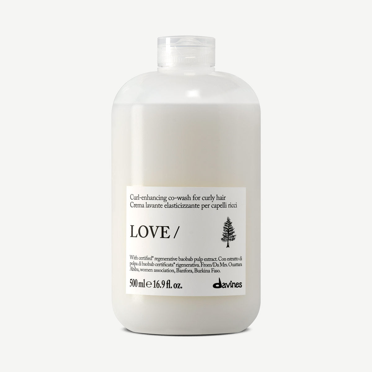 LOVE CURL Co-wash <p>Hydratační čistící krém pro vlnité vlasy.</p>
500 ml Davines