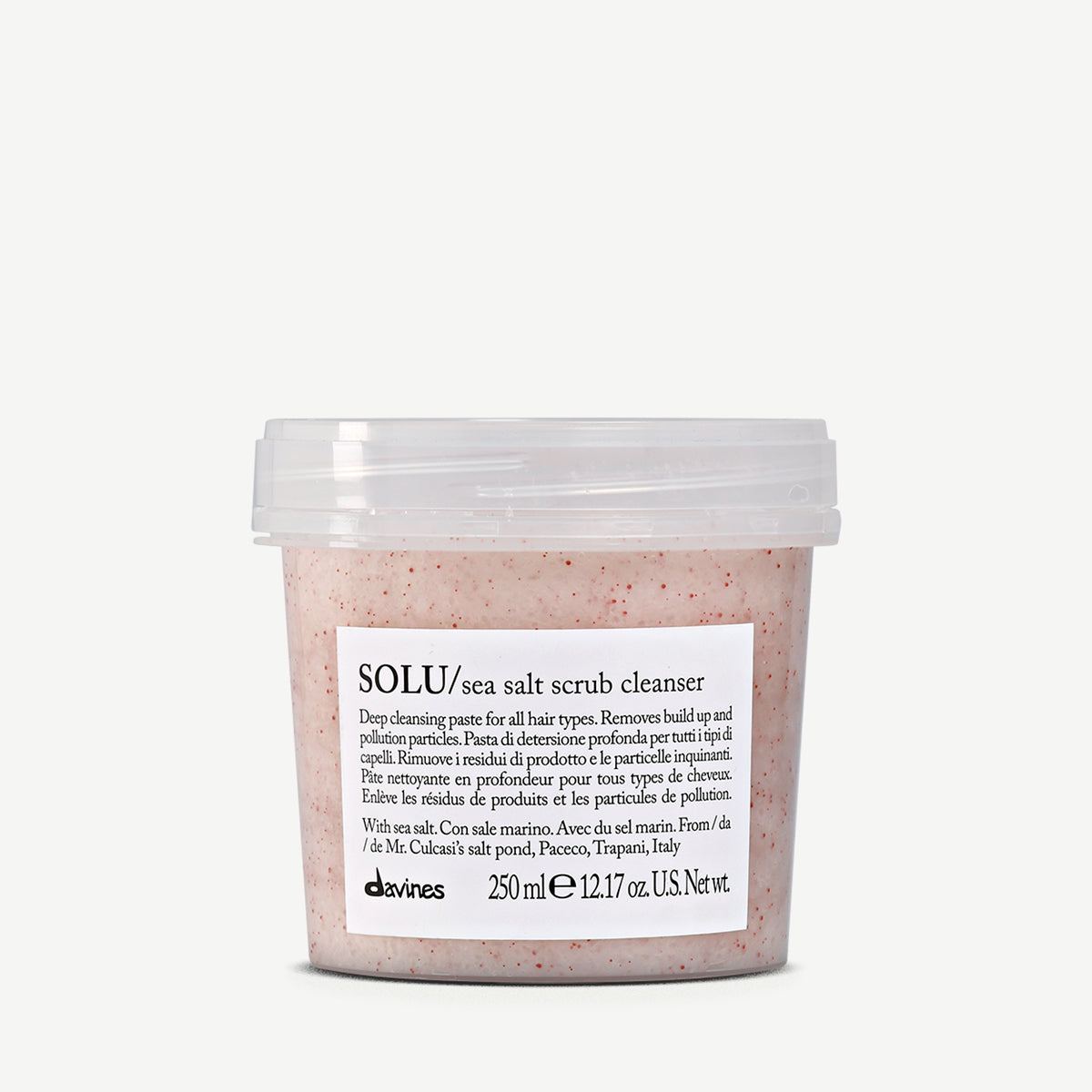 SOLU Sea Salt Scrub Cleanser <p>Peeling s mořskou solí k hloubkovému čištění vlasů.</p>
250 ml Davines