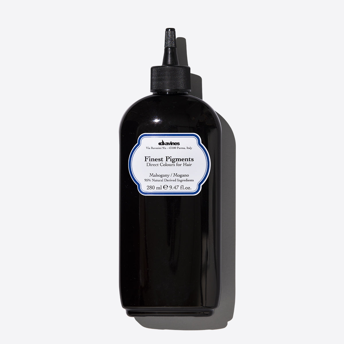 Mahogany / Mahagonový odstín <p>Přímá barva na vlasy v gelové podobě.</p>
<p> 280 ml Davines