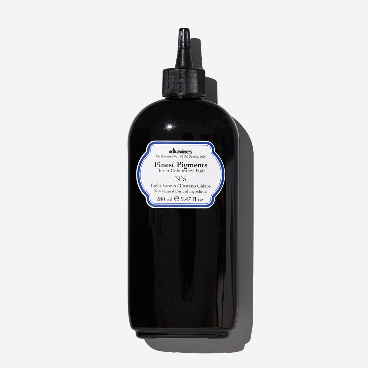 N°5 Light Brown / Světle hnědý odstín <p>Přímá barva na vlasy v gelové podobě.</p>
<p> 280 ml Davines