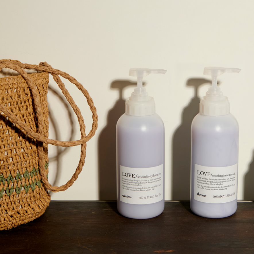 Jak hydratovat vlasy pomocí kúry proti krepatění